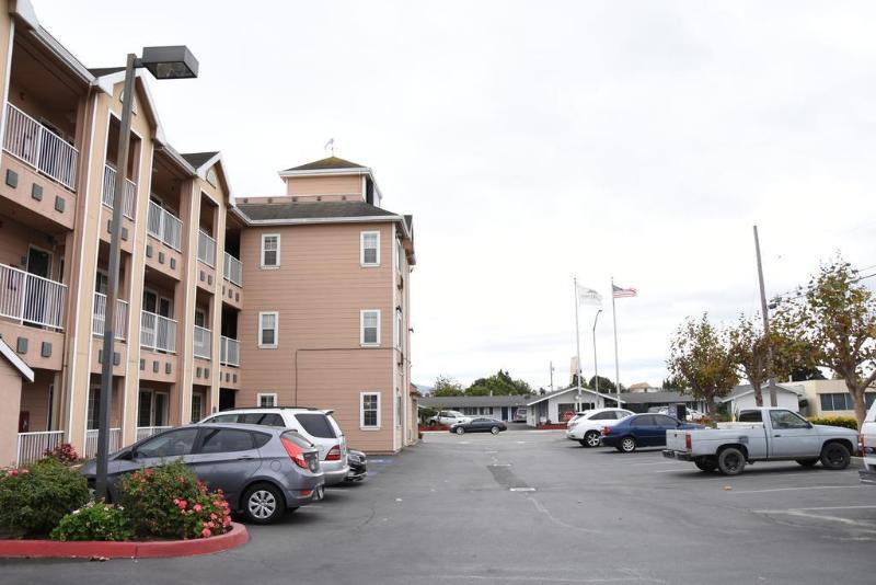 Howard Johnson By Wyndham Middletown Newport Area Exterior foto