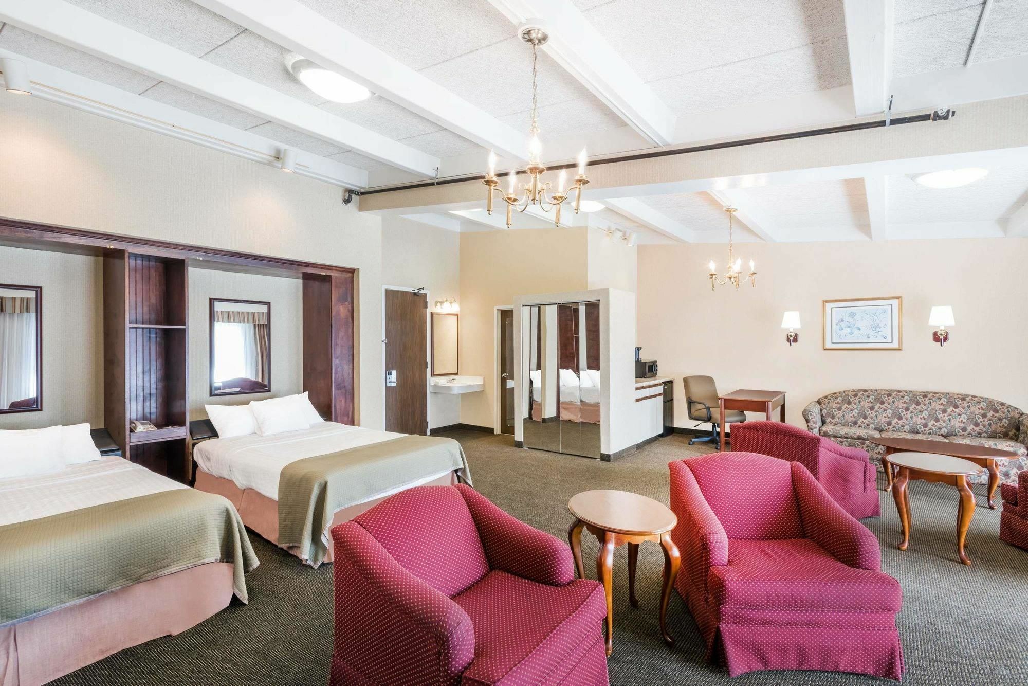 Howard Johnson By Wyndham Middletown Newport Area Exterior foto
